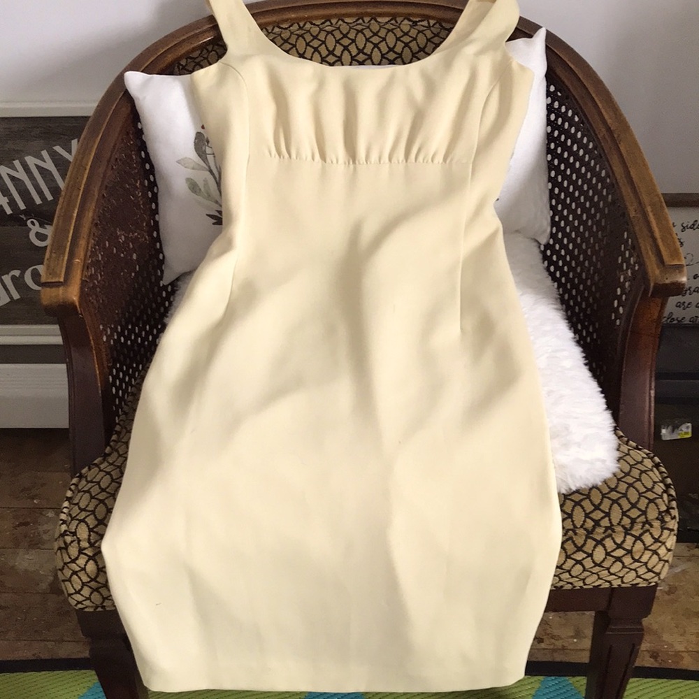 Perfect petite yellow dress